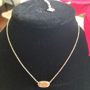 Kendra Scott necklace